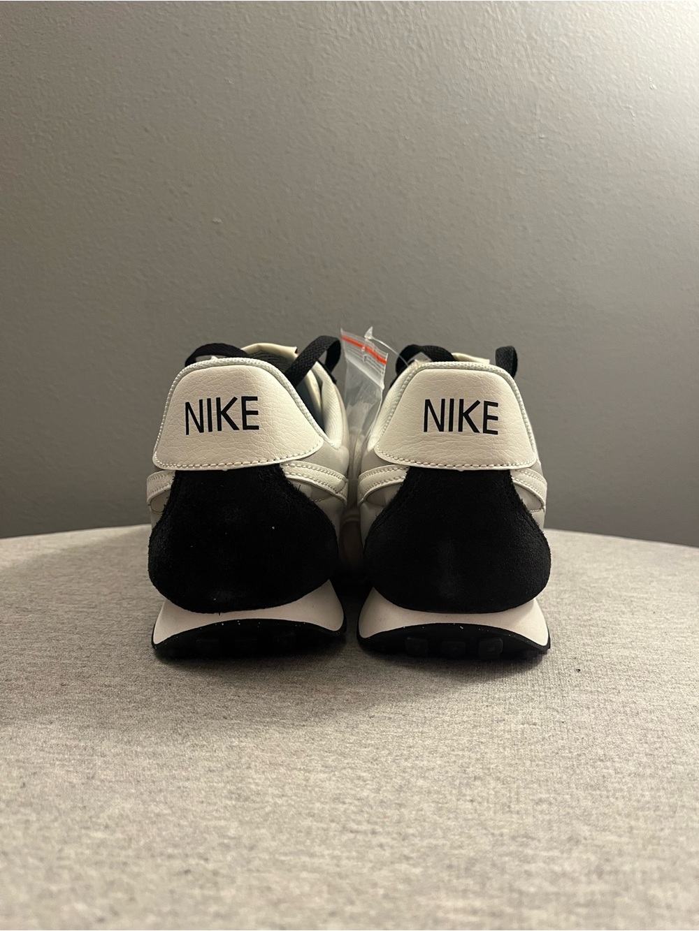 Nike Pre Montreal '17 Black Sail Pale Grey Men's Shoes Size 11.5 898031-001 - Picture 6 of 12